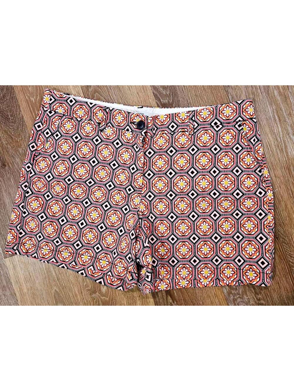 Crown & Ivy Women's Patterned Shorts - Size 14 178